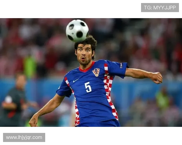 尤文官方签下贡杜兹效力新一代